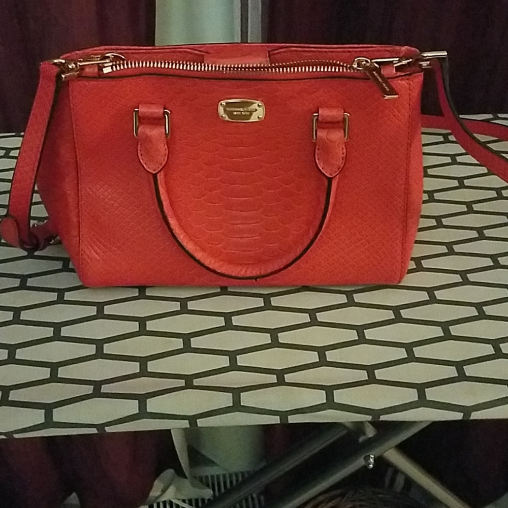 Michael Kors purse
